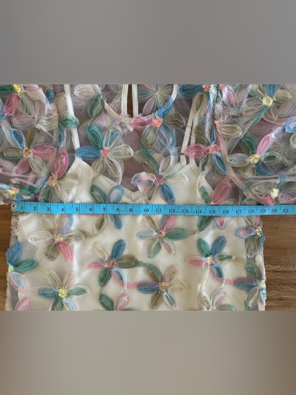 NWT Entro Floral 3D Jacquard Top with Built In Cami - Picture 7 of 10